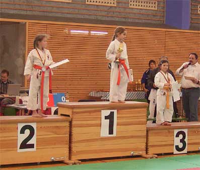 KinderB-wbl